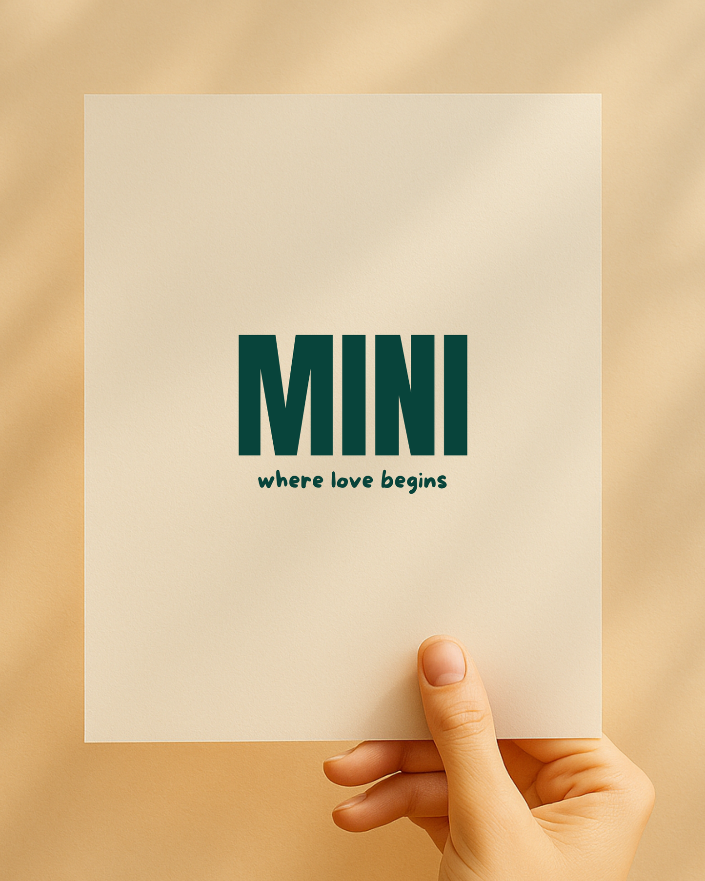 Bügelbild „Mini – where love begins“ – Ergänzung für das Familienset